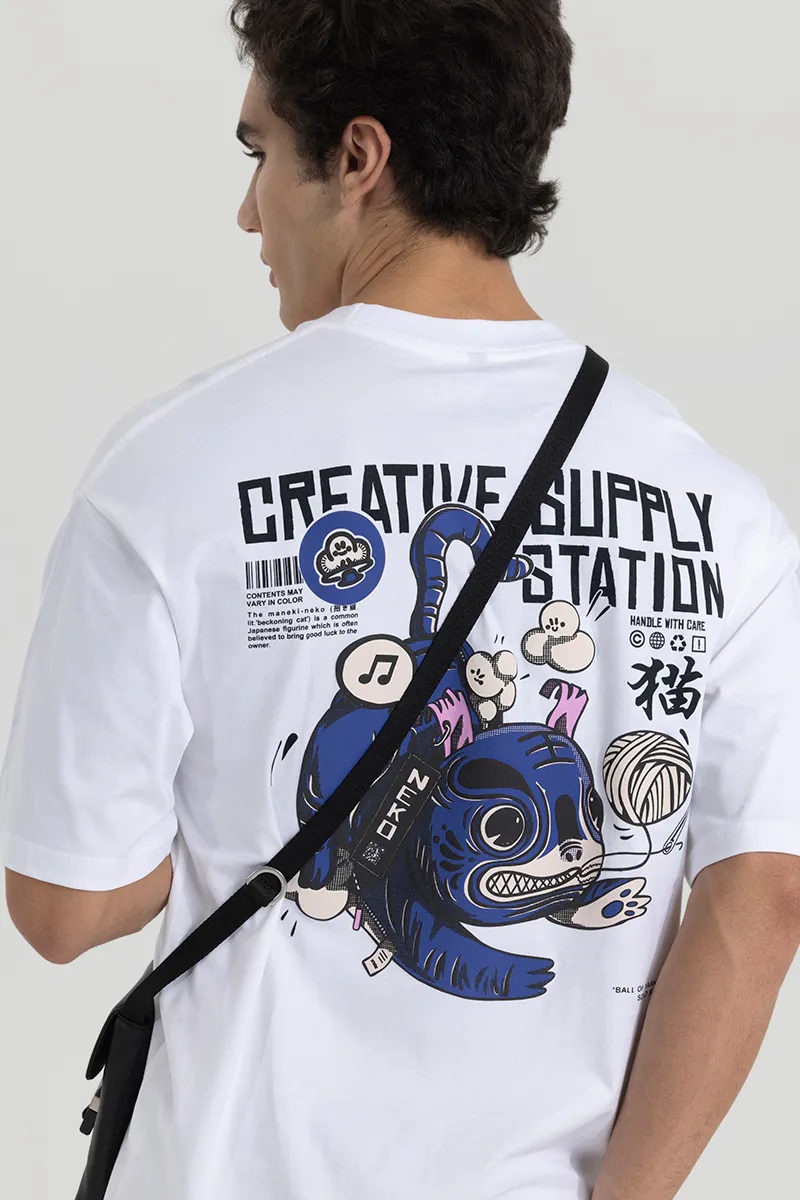 Oversized T-Shirt – White Graphic