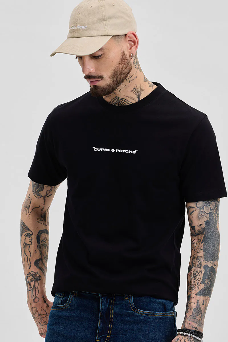 Oversized T-Shirt – Cupid & Psyche Graphic - view 3