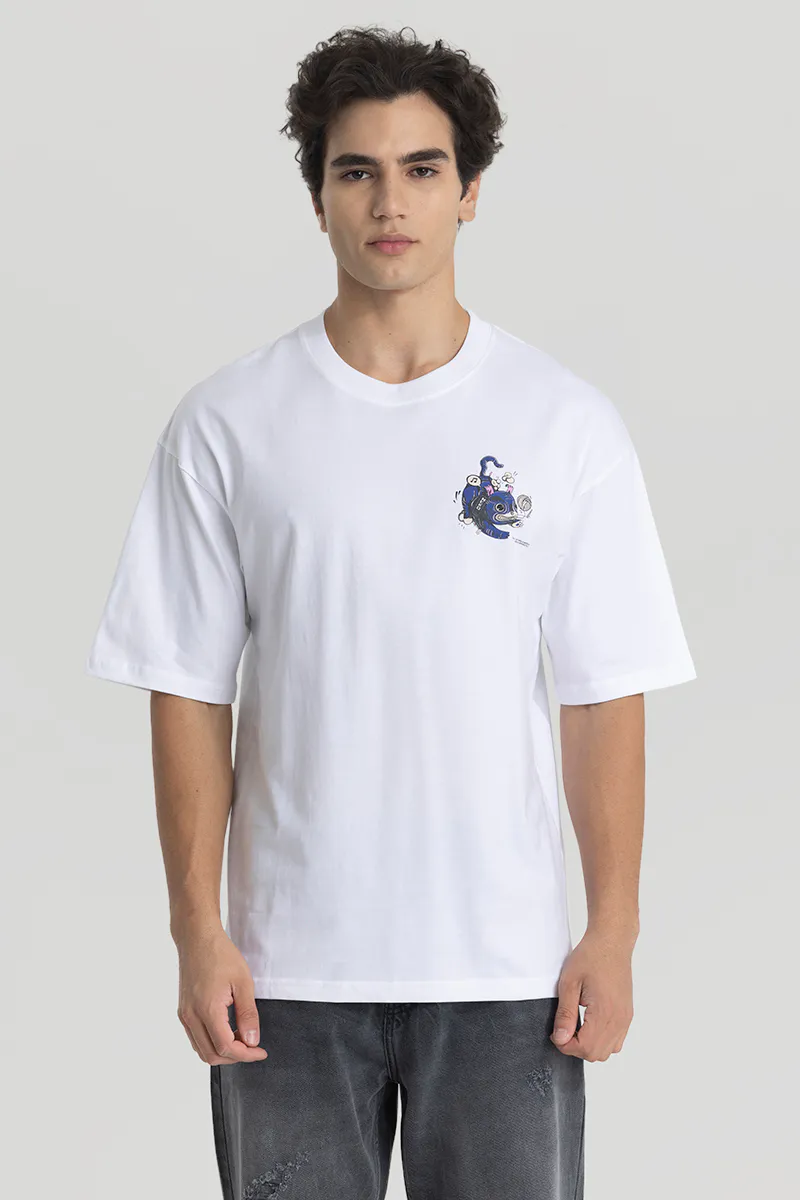 Oversized T-Shirt – White Graphic - view 4