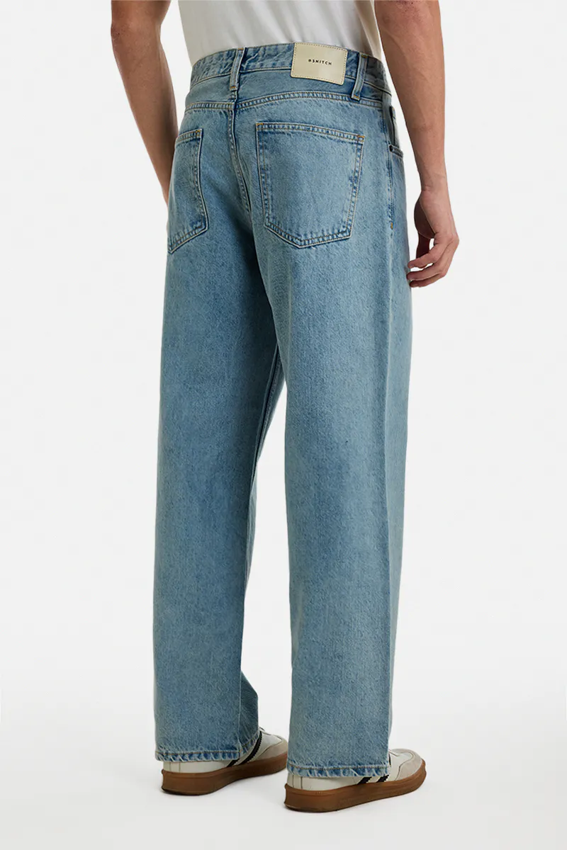 Light Wash Relaxed Fit Jeans - view 3